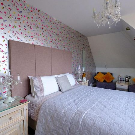 Robertsbrook Guest House 스와니지 외부 사진